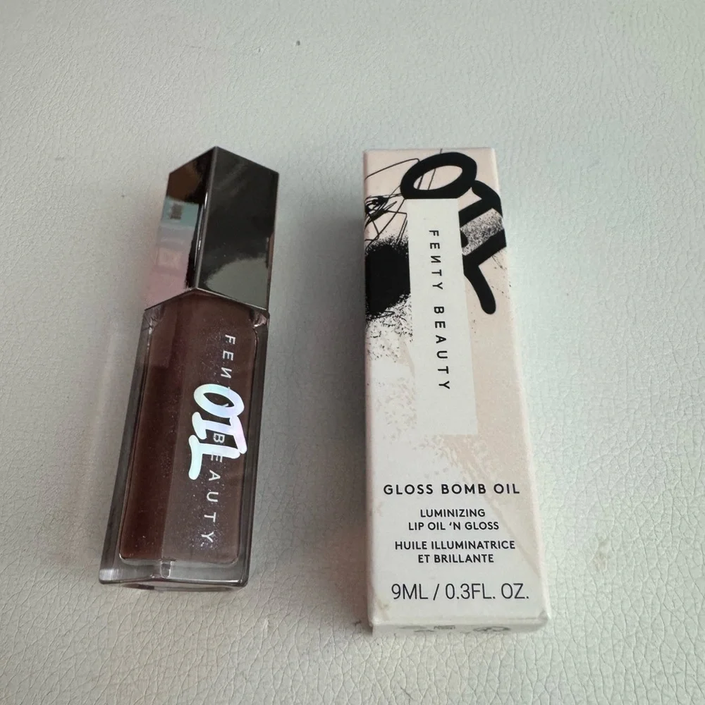 Fenty Beauty Rose Amber Gloss Bomb Oil